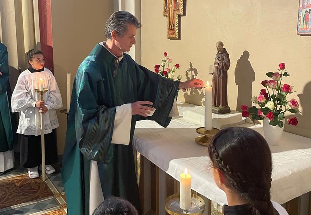 Viering uit dankbaarheid voor vijftien jaar Sant'Egidio in Apeldoorn